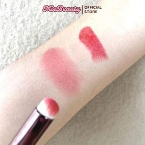 Cách đánh son bằng cọ
