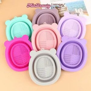 Cách vệ sinh cọ son môi